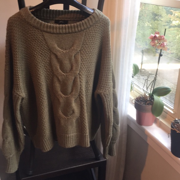 J. Crew Sweaters - J Crew Cable Knit sweater